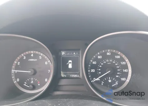 2017 Hyundai Santa Fe Sport 2.4L z USA, uszkodzony, nr VIN 5XYZT3LB7HG405937